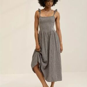 Aerie At the Barre Flutter Sleeve Dress